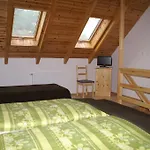 Oeregtoelgy Vendeghaz Pensjonat Csongrád